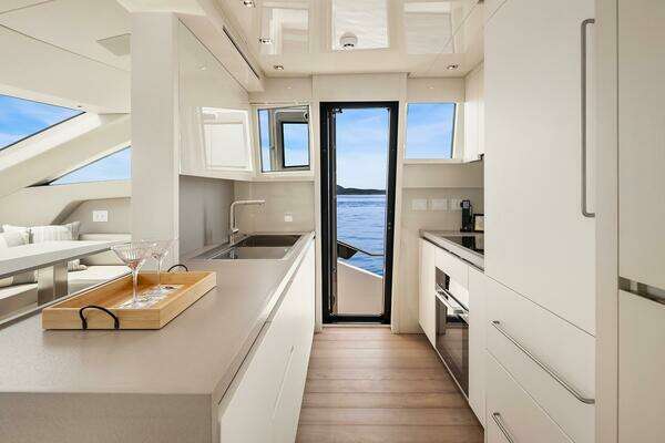 Sanlorenzo SL86 Yacht For Sale