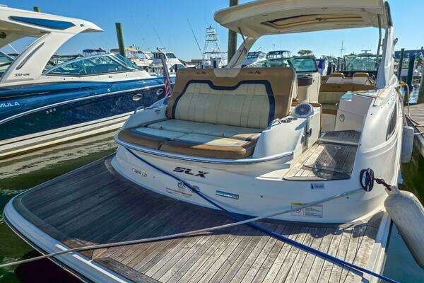 2015 Sea Ray 35