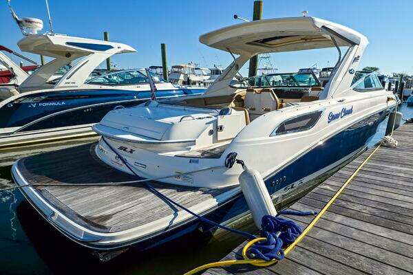 2015 Sea Ray 35