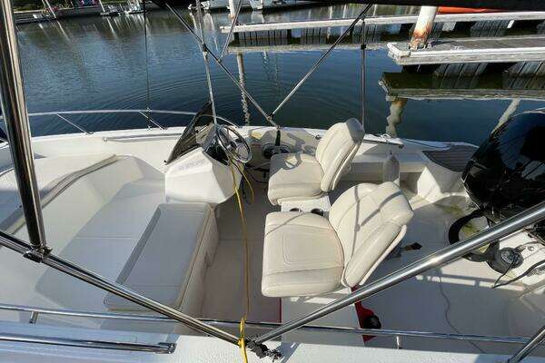 Photo of the 2021 Boston Whaler 
