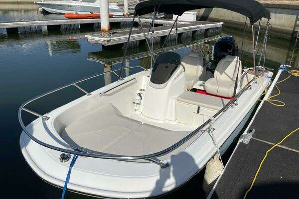 16-ft-Boston Whaler-2021-Kemah Texas United States yacht for sale