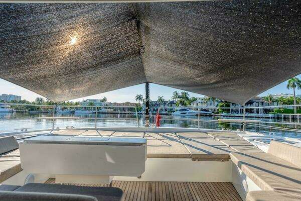 Bali 4.8 Yacht For Sale