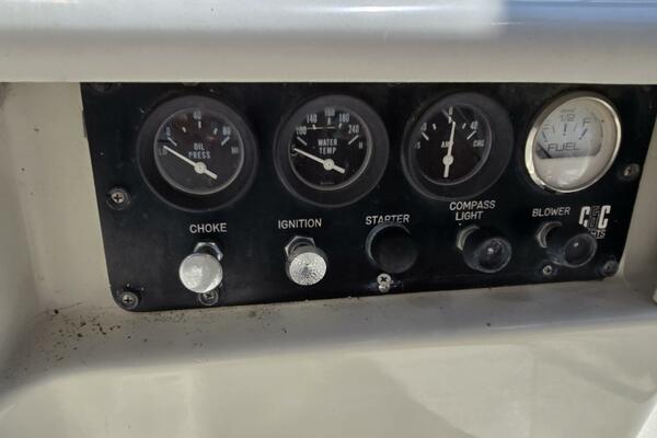 34ft C amp C Yacht For Sale