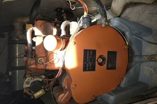 34ft C amp C Yacht For Sale