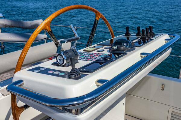 RED SKY 100ft Nautor Swan Yacht For Sale