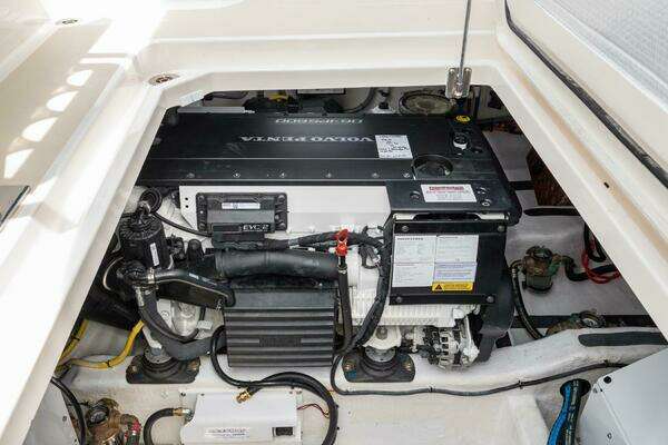 Sabre 43 Salon Express Yacht For Sale
