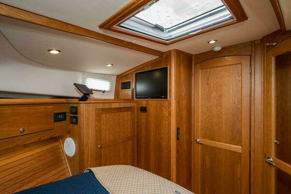 Sabre 43 Salon Express Yacht For Sale