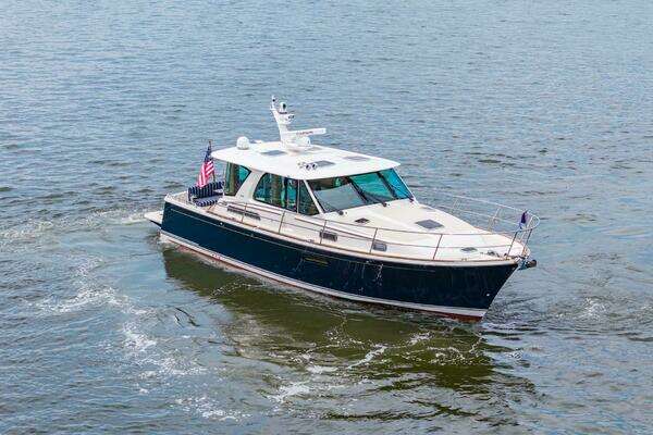 Sabre 43 Salon Express Yacht For Sale