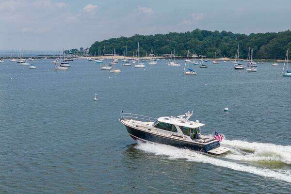 Sabre 43 Salon Express Yacht For Sale
