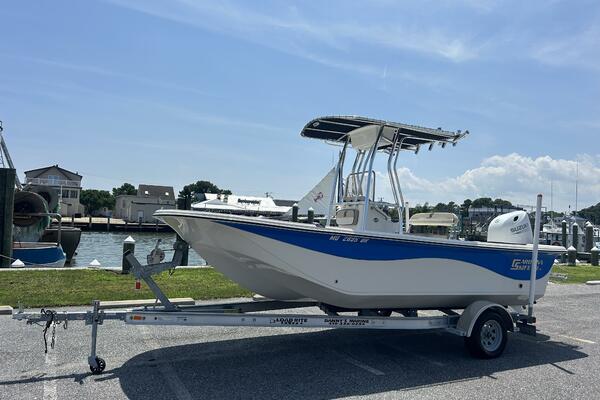 19ft Carolina Skiff Yacht For Sale