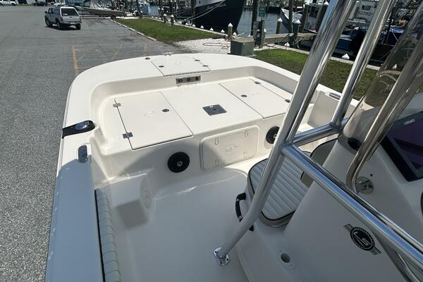 19ft Carolina Skiff Yacht For Sale