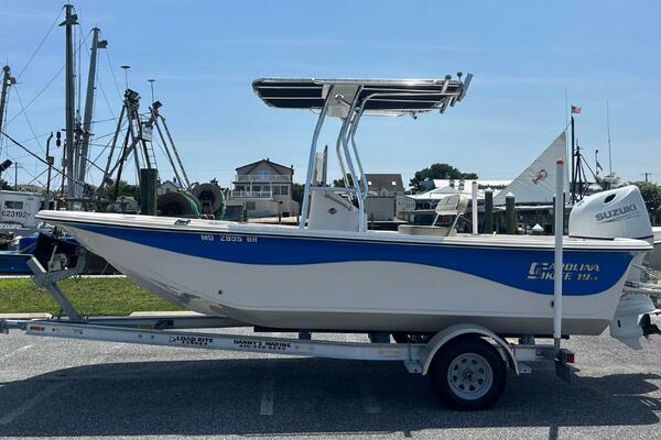 19ft Carolina Skiff Yacht For Sale