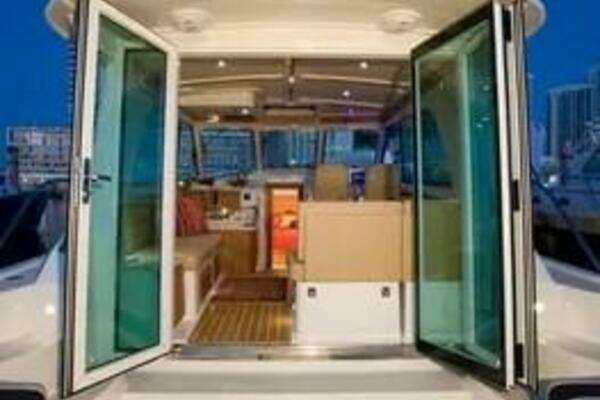 Back Cove 37 Yacht For Sale