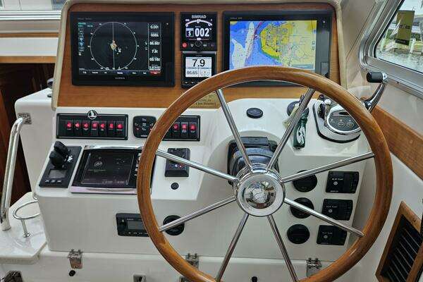 Back Cove 37 Yacht For Sale