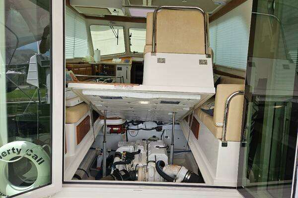 Back Cove 37 Yacht For Sale