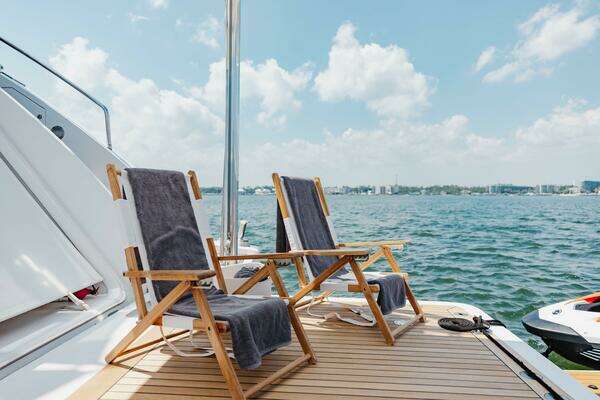 Benetti Delfino 95 Yacht For Sale
