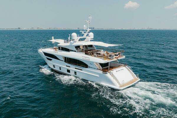 Benetti Delfino 95 Yacht For Sale