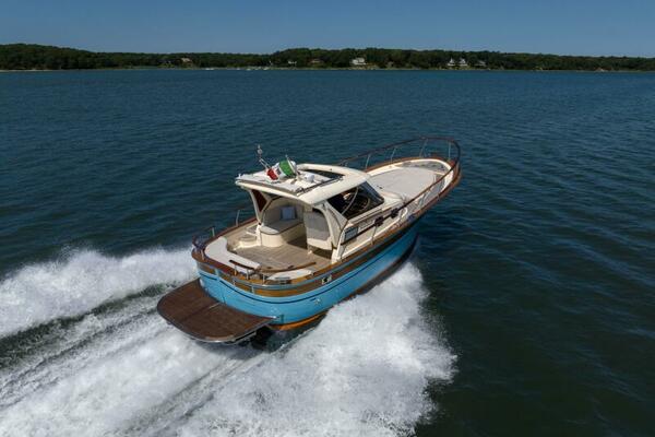 32ft Fratelli Aprea Yacht For Sale