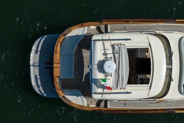 32ft Fratelli Aprea Yacht For Sale