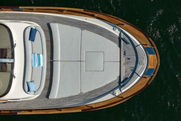 32ft Fratelli Aprea Yacht For Sale