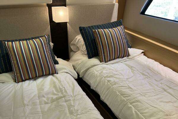 Prestige 500 S Yacht For Sale