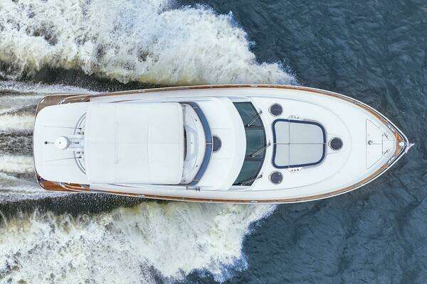 Riviera Belize 54 Daybridge Yacht For Sale