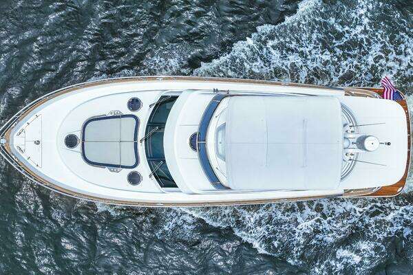 Riviera Belize 54 Daybridge Yacht For Sale