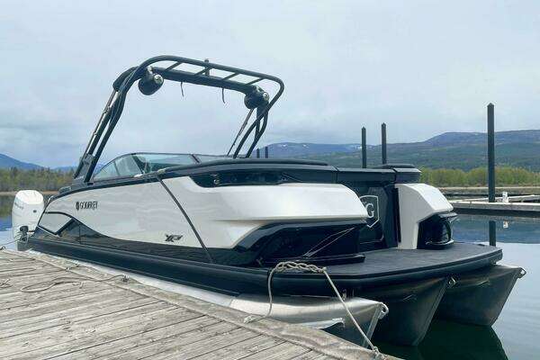 Photo of the 2024 Godfrey XP2700 W Twin