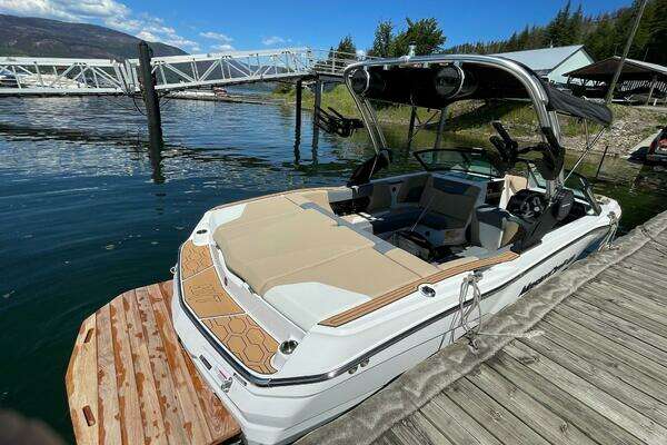 Photo of the 2024 Mastercraft NXT20