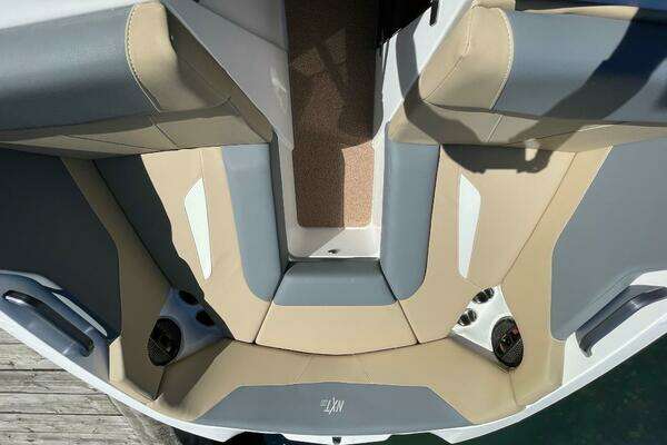 Photo of the 2024 Mastercraft NXT20