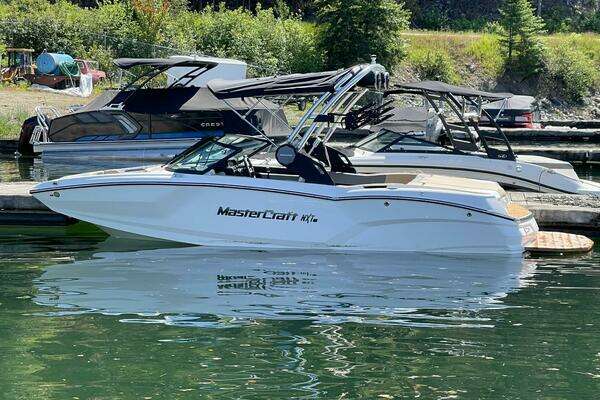 20-ft-Mastercraft-2024-NXT20-British Columbia Canada yacht for sale