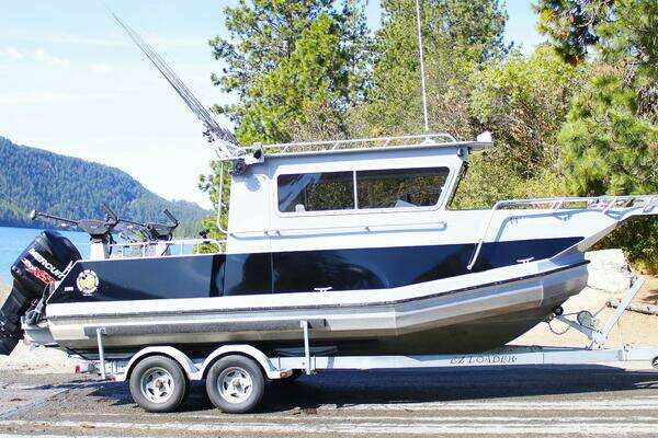 27-ft-ACB-2005-CUSTOM 26.5-Athol Idaho United States yacht for sale