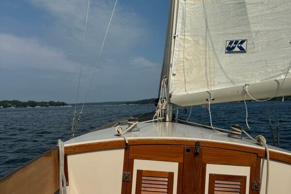 26ft Rumerys Yacht For Sale