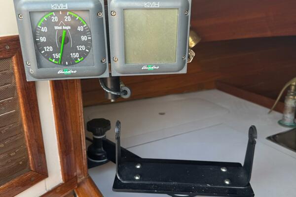 26ft Rumerys Yacht For Sale