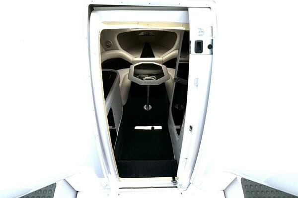 33ft Donzi Yacht For Sale