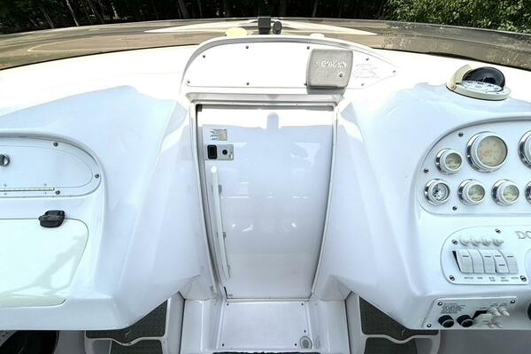 33ft Donzi Yacht For Sale