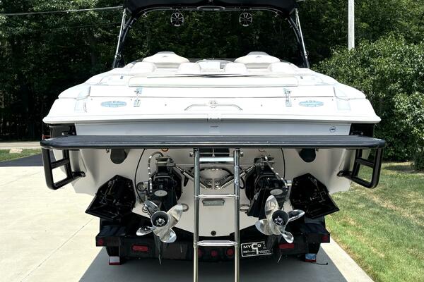 33ft Donzi Yacht For Sale