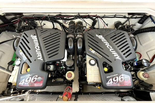 33ft Donzi Yacht For Sale