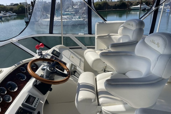 Music Man 41ft Sea Ray Yacht For Sale