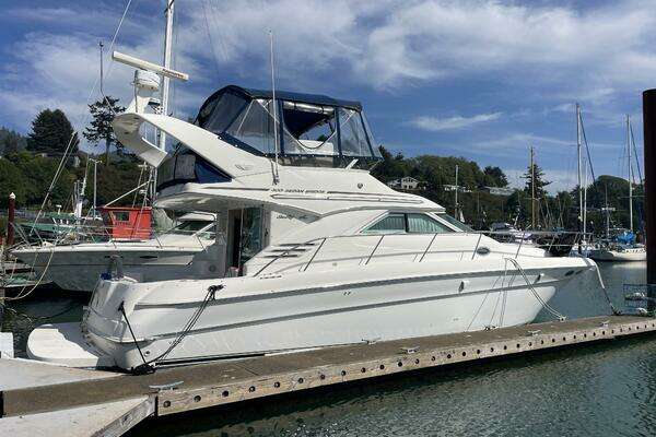 42-ft-Sea Ray-2000-400 Sedan Bridge-Music Man-Brookings Oregon United States yacht for sale