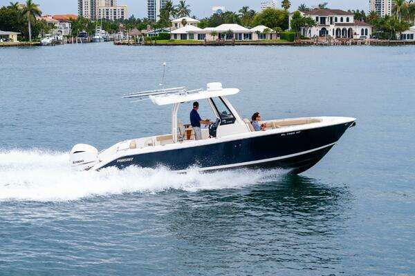 28-ft-Pursuit-2019-LITTLE PERSPECTIVE-West Palm Beach Florida United States yacht for sale