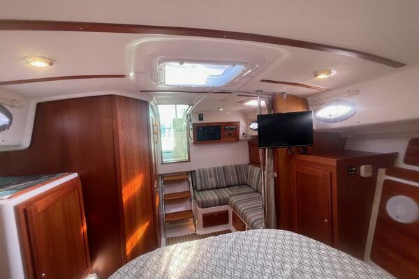 Merroir 34ft Back Cove Yacht For Sale
