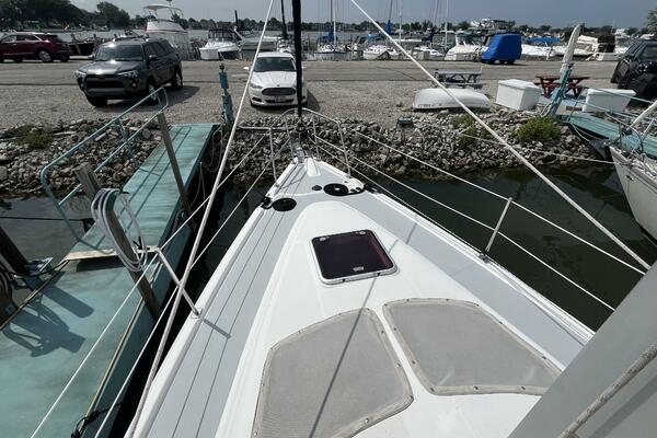 Intention 36ft Hunter Yacht For Sale