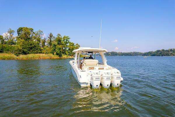 Boston Whaler 350 Realm Yacht For Sale
