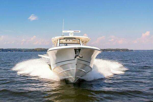 Boston Whaler 350 Realm Yacht For Sale