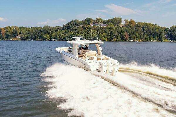 Boston Whaler 350 Realm Yacht For Sale