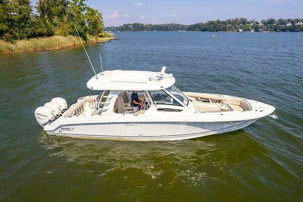 Boston Whaler 350 Realm Yacht For Sale