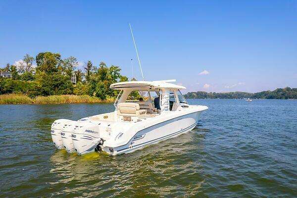 Boston Whaler 350 Realm Yacht For Sale