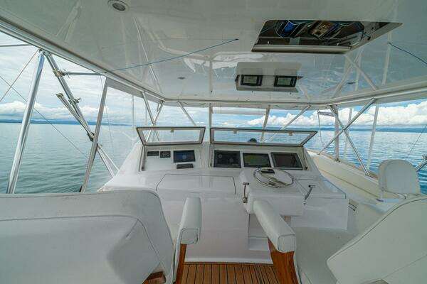 Photo of the 2004 Viking 61 Convertible "Mariah Jean"