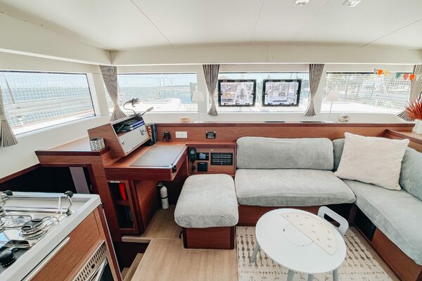 40ft Lagoon Yacht For Sale 40ft Lagoon Yacht For Sale